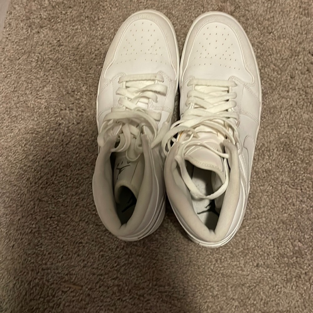 Jordan 1s White